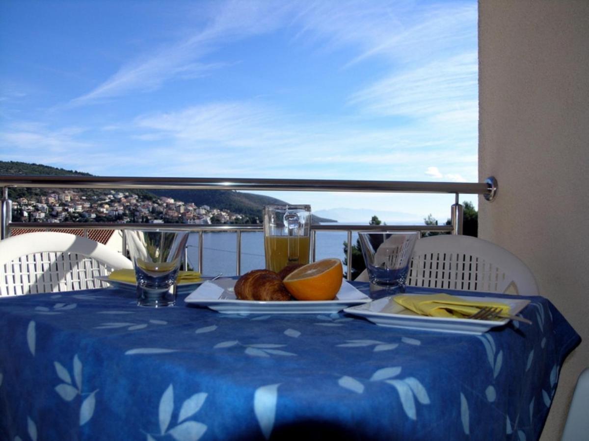 Apartments Aurelius - Relaxing With Gorgeous View Trogir Bagian luar foto