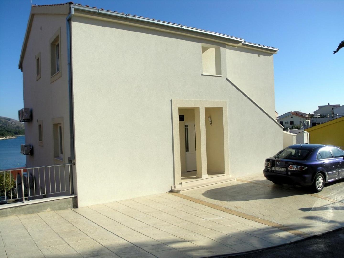 Apartments Aurelius - Relaxing With Gorgeous View Trogir Bagian luar foto
